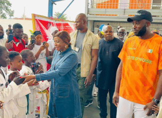 Taekwondo – Camp d’entrainement à Abobo / La Fondation Cheick Cissé et Kandia Camara font vibrer plus de 500 jeunes!