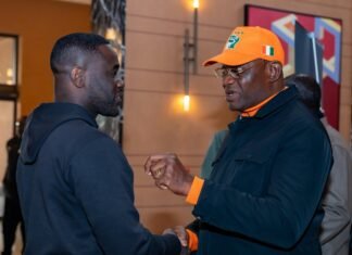 CAN Maroc 2025 : le Ministre des Sports Adjé Silas Metch, talisman des Éléphants, transmet le message du Président avant le choc Côte d’Ivoire–Burkina Faso